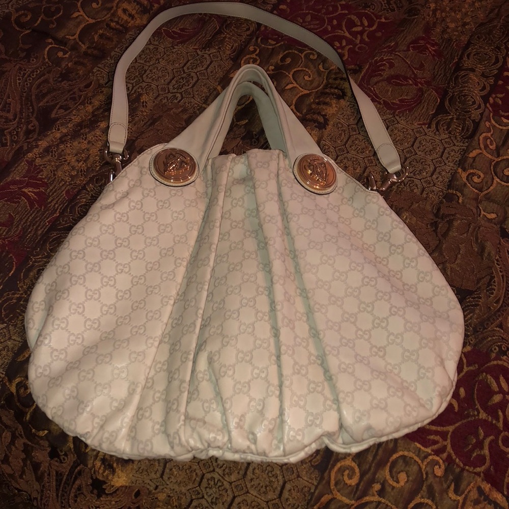 Authentic Gucci purse *****SOLD****